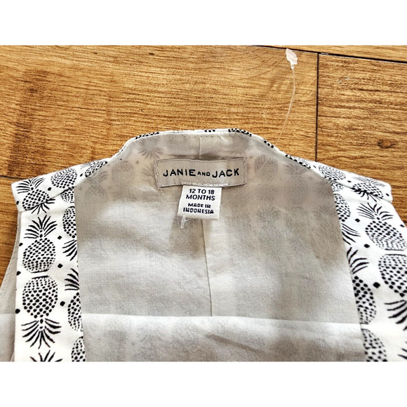 Janie And Jack Baby Boys 12 to 18 Months Pineapple Black & White Romper Summer - Picture 3 of 9